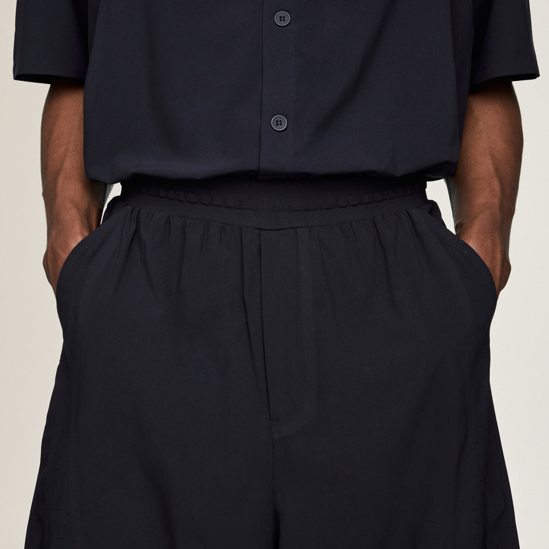 PANTALONI SCURȚI Y-3 ULTRALIGHT WOVEN