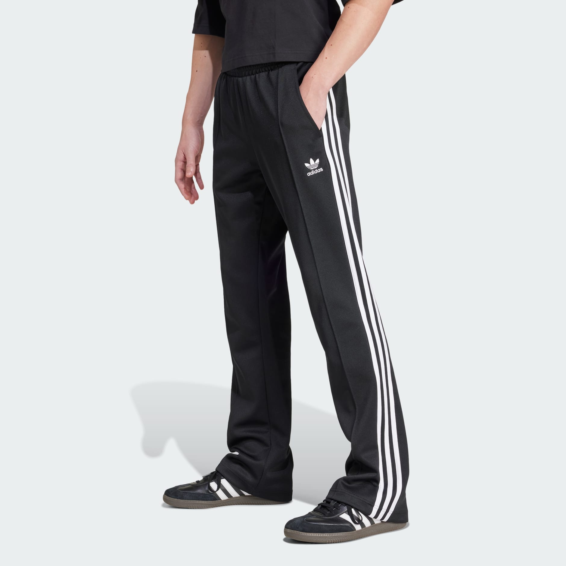 Men s Clothing Adicolor 70s Track Pants Black adidas Saudi Arabia