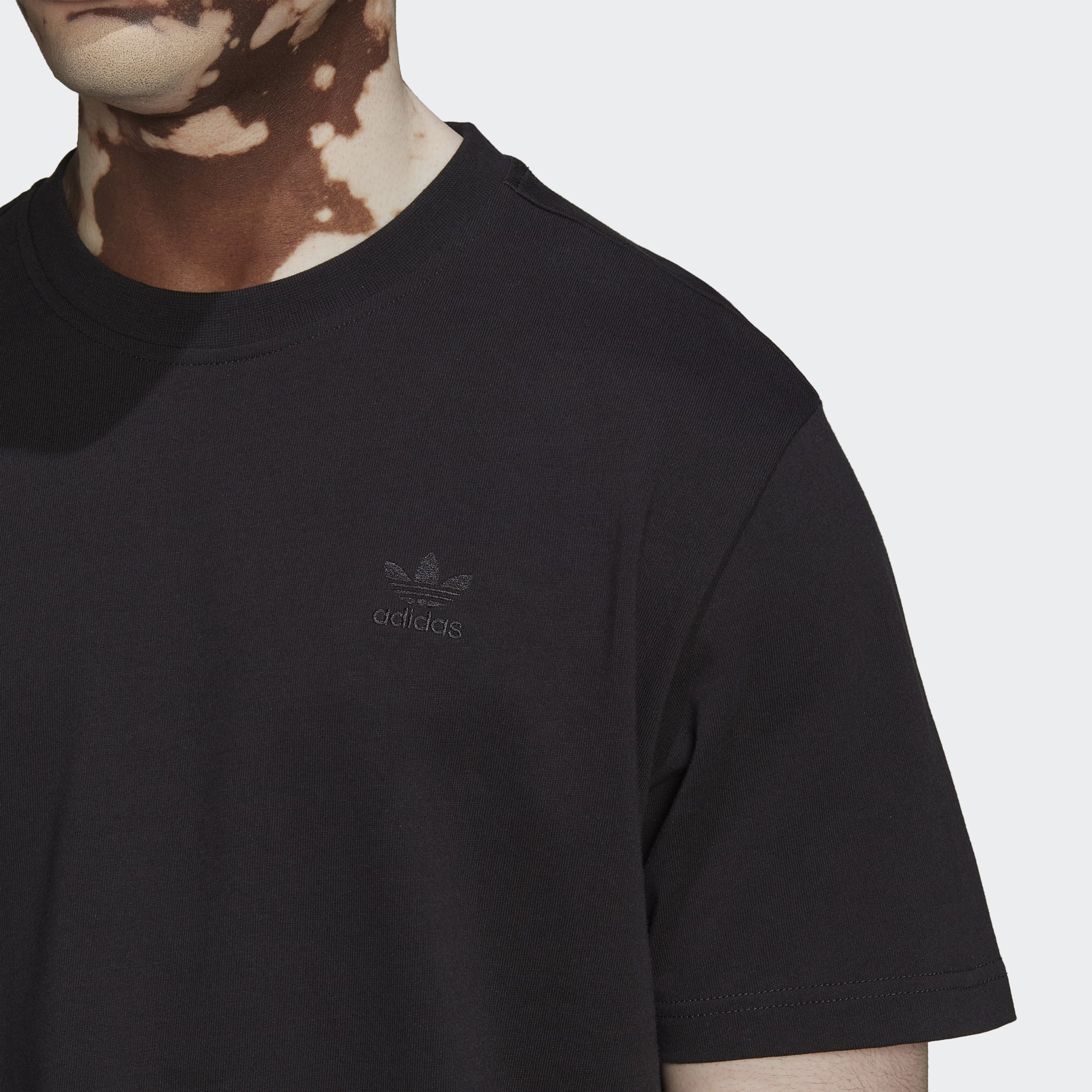 Graphic Ozworld Tee