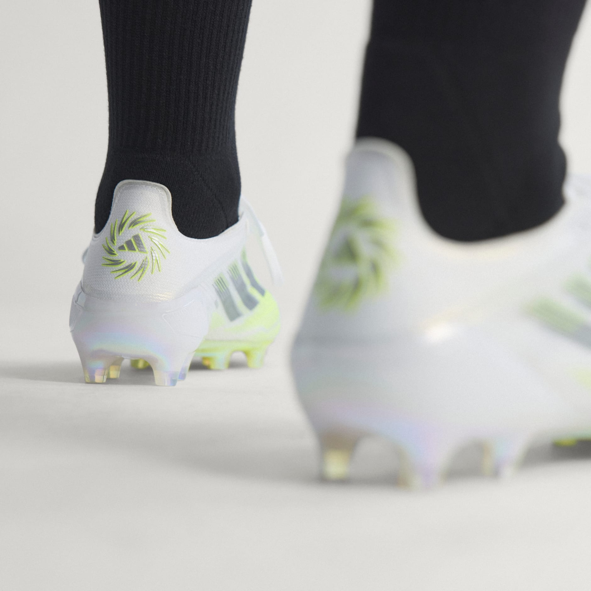 Ženske nogometne kopačke F50 SPARKFUSION ELITE za tvrdu / umjetnu podlogu