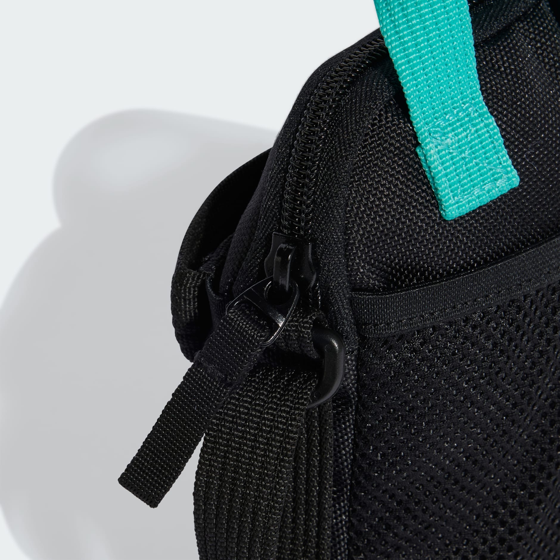 MERCEDES - AMG PETRONAS FORMULA 1 TEAM DNA ORGANISER