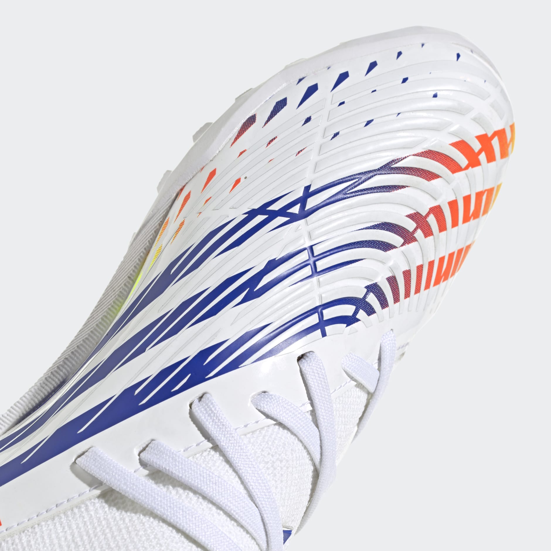 Predator Edge.3 Turf Boots