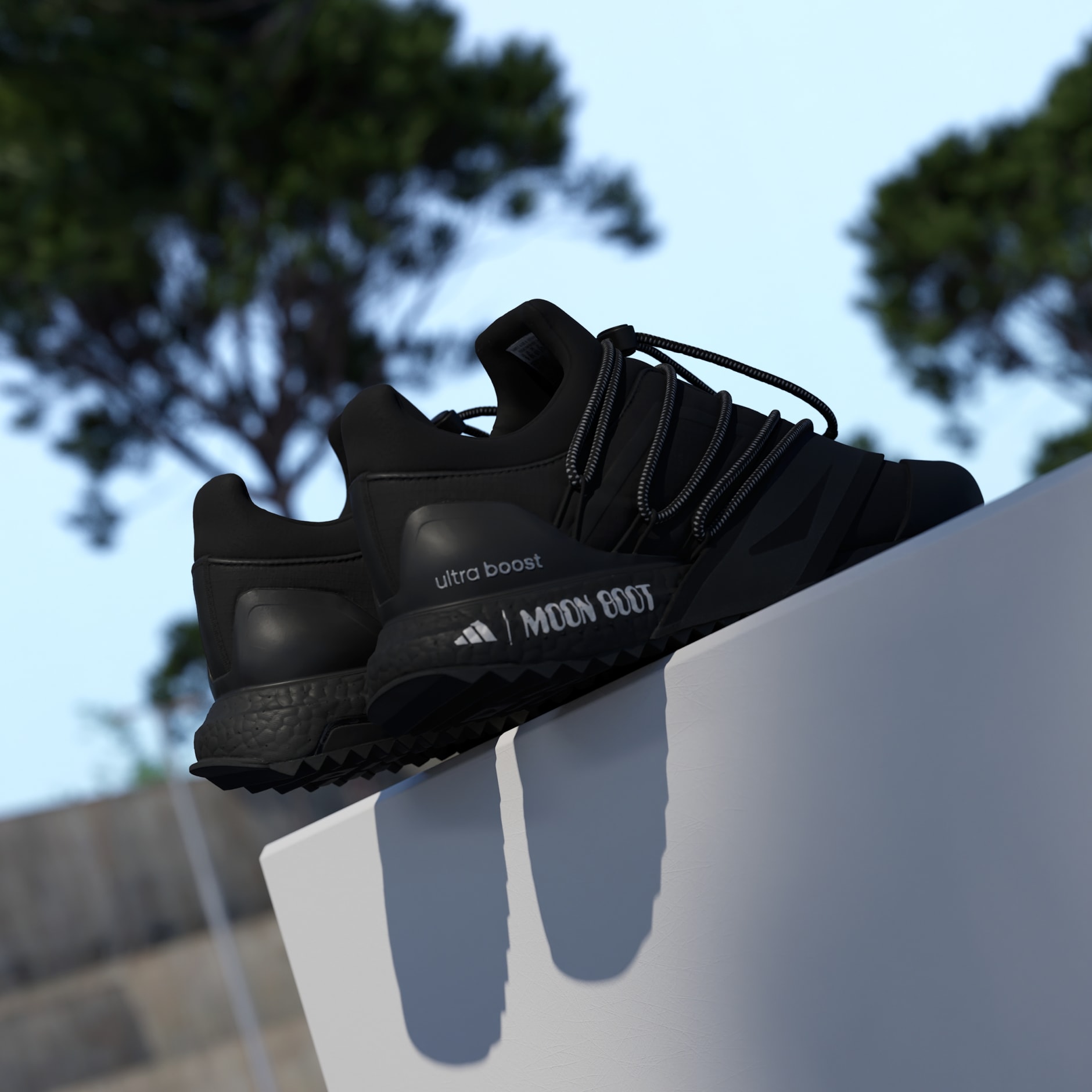 ADIDAS X MOON BOOT ULTRABOOST 1.0