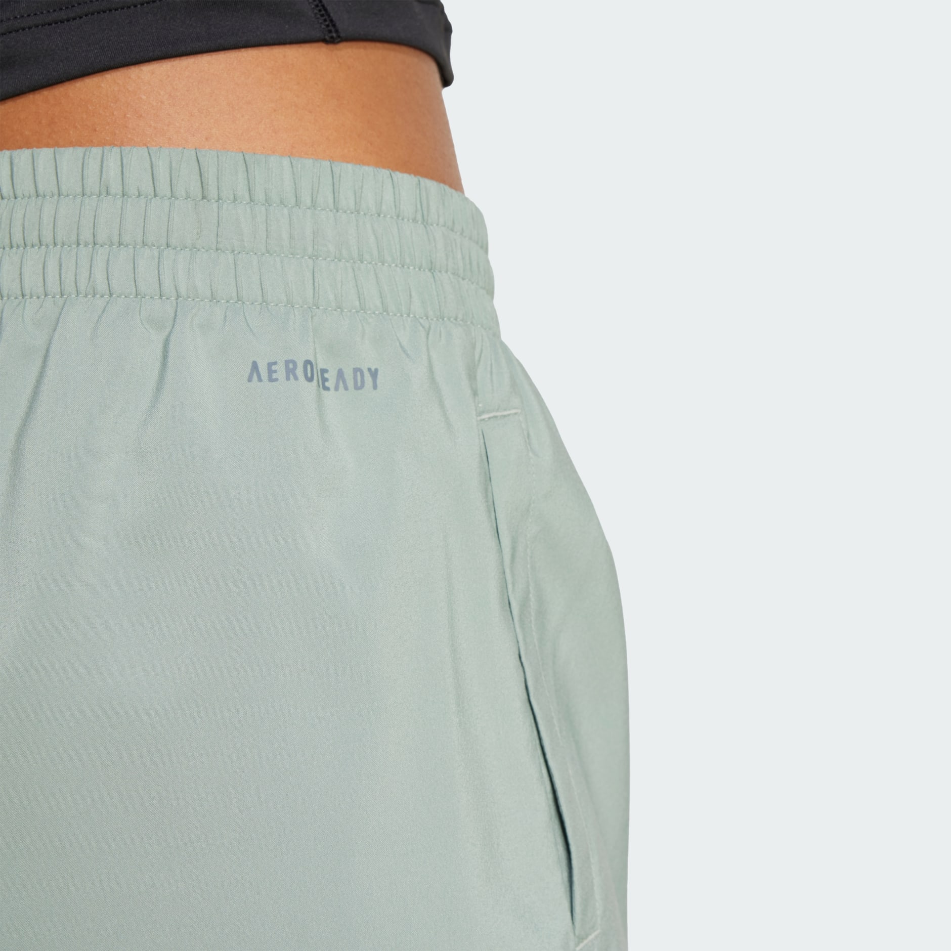 AEROREADY Made for Training Minimal 二合一短褲