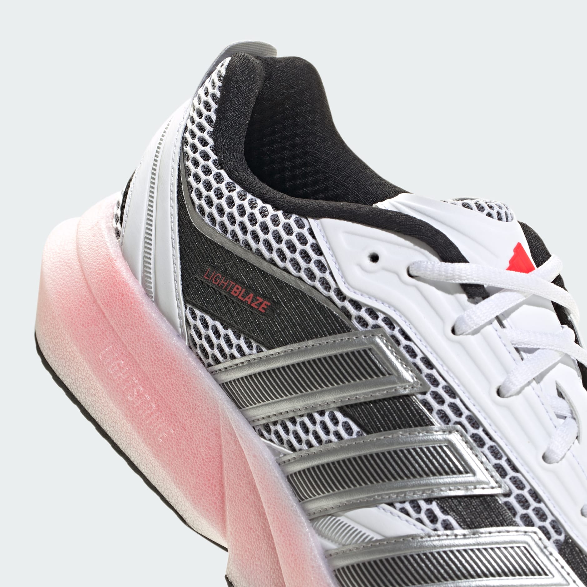 حذاء Lightblaze Glow