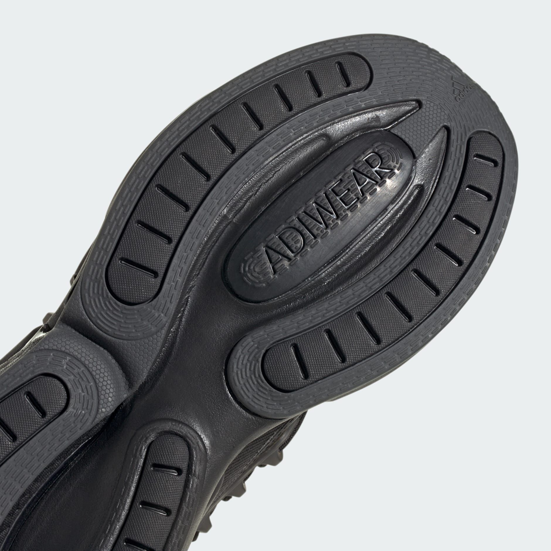 حذاء Alphaboost V1