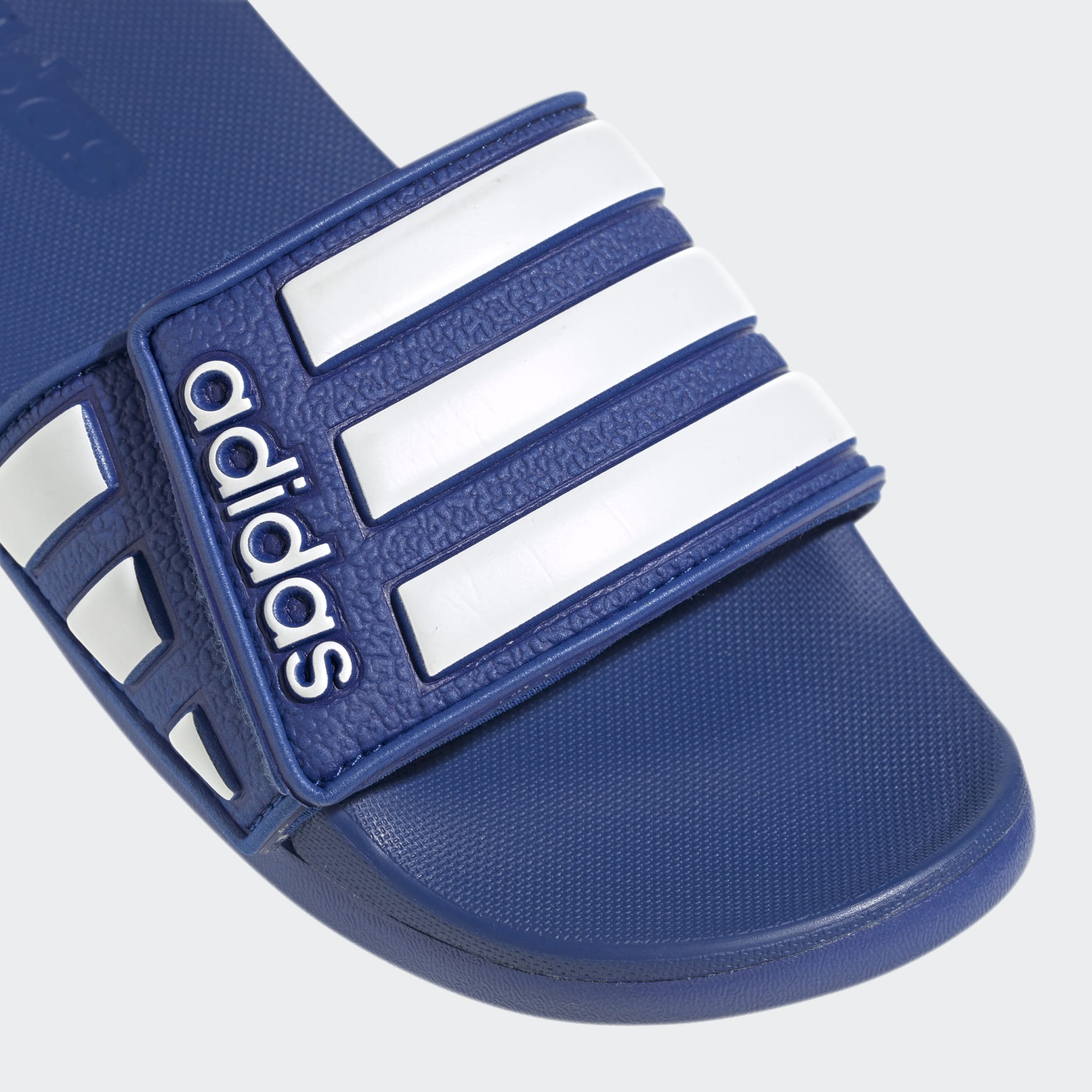 Royal blue store adidas slides