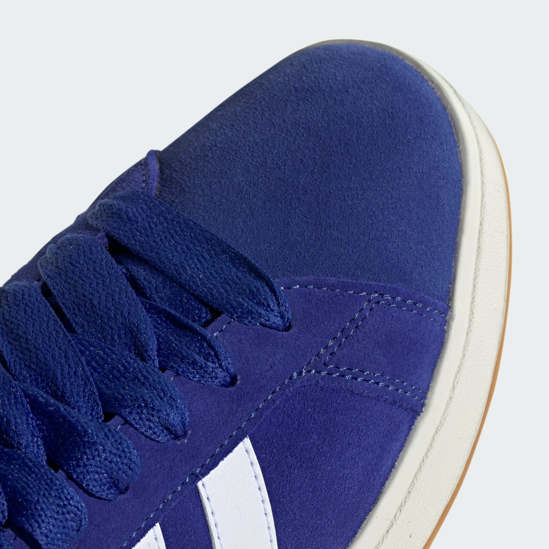 Pantofi Grand Court Base anii 2000