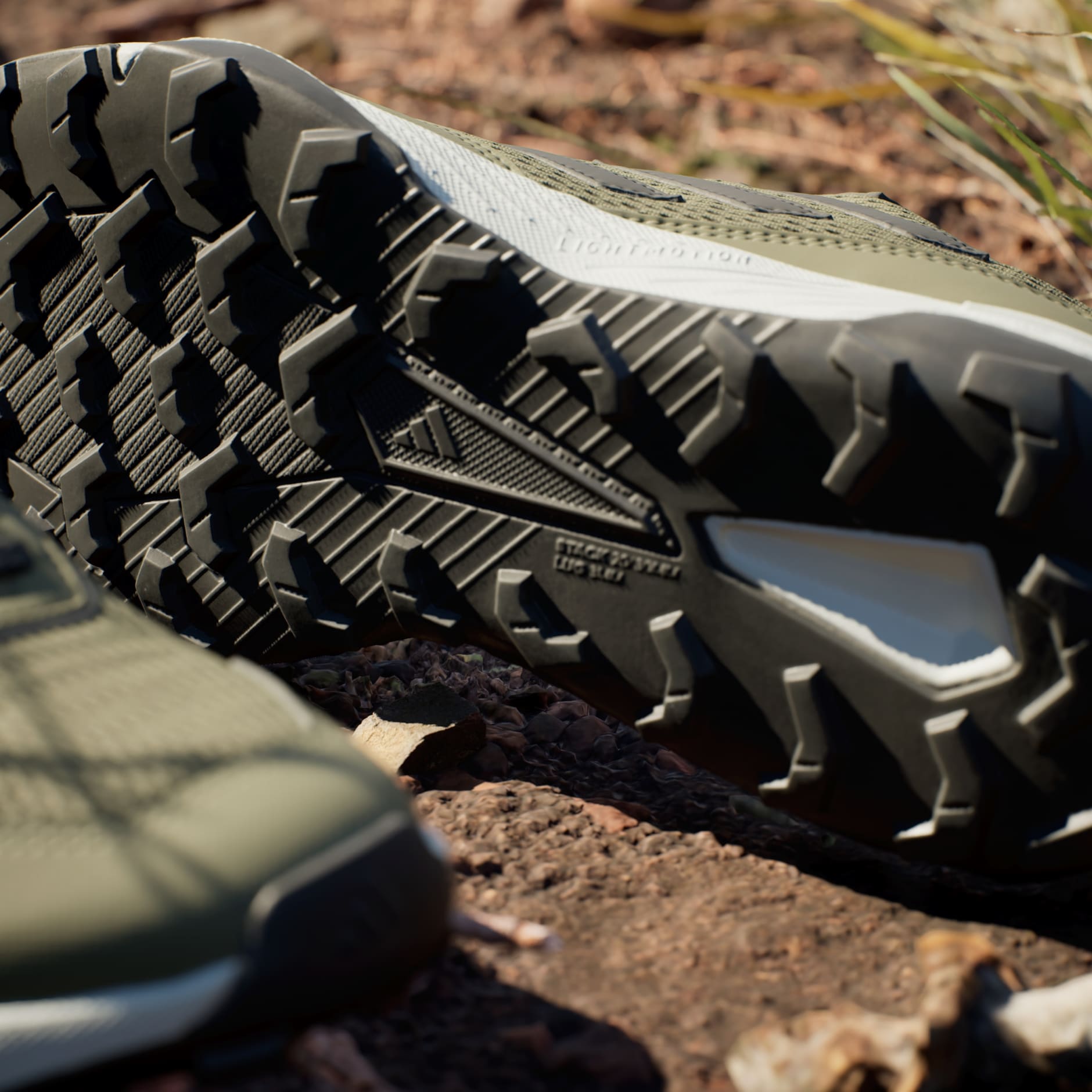 Tenis de Trail Running Tracefinder