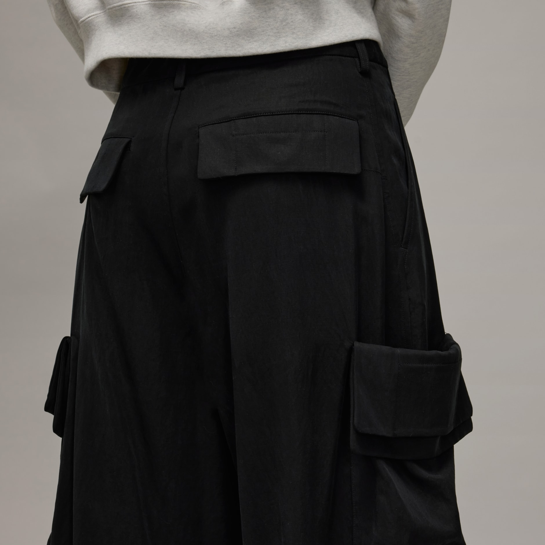 Clothing - Y-3 Washed Twill Cargo Pants - Black | adidas