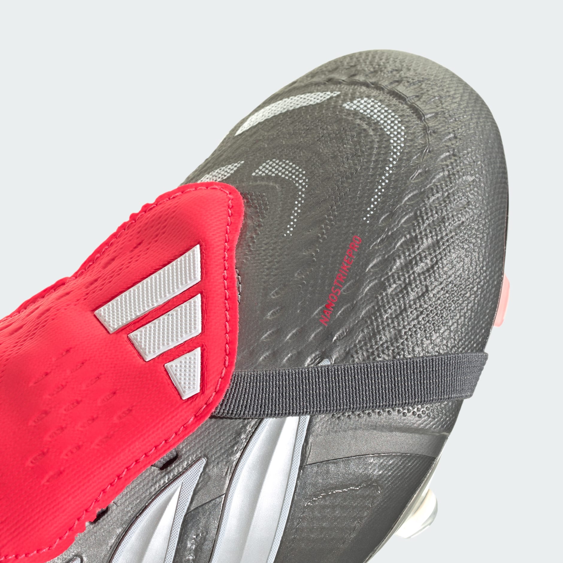 PREDATOR PRO Fold-Over Tongue Firm Ground Football Boots
