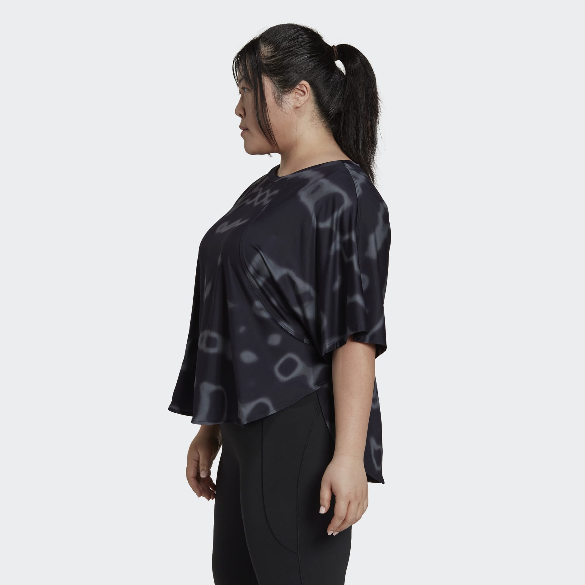 11 Honoré Training Tee (Plus Size)