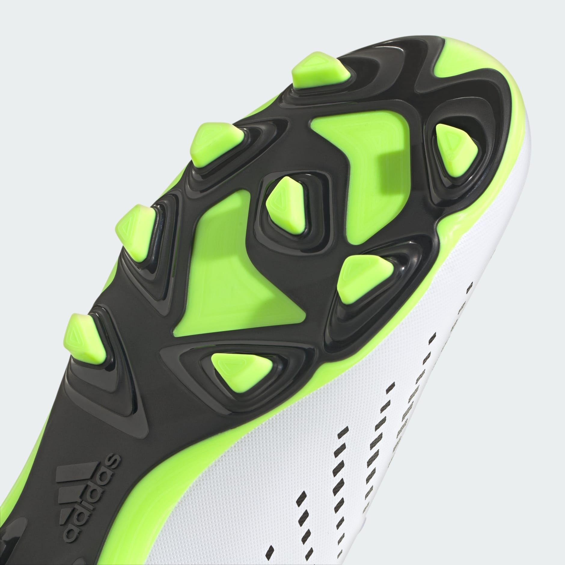 Predator Accuracy.4 Sock Flexible Ground Boots