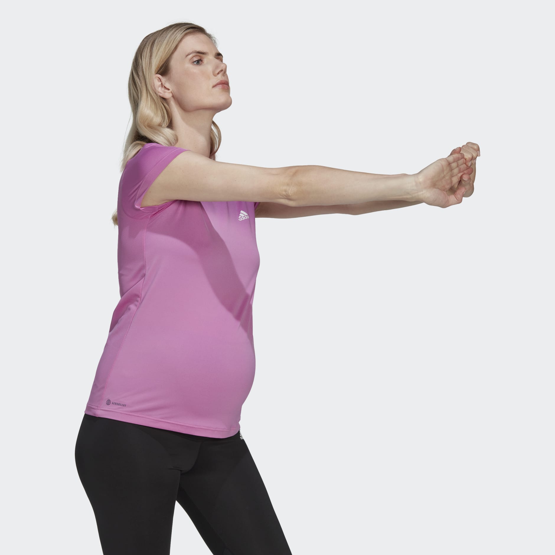 Designed to Move Colorblock Sport Tee (Maternity)