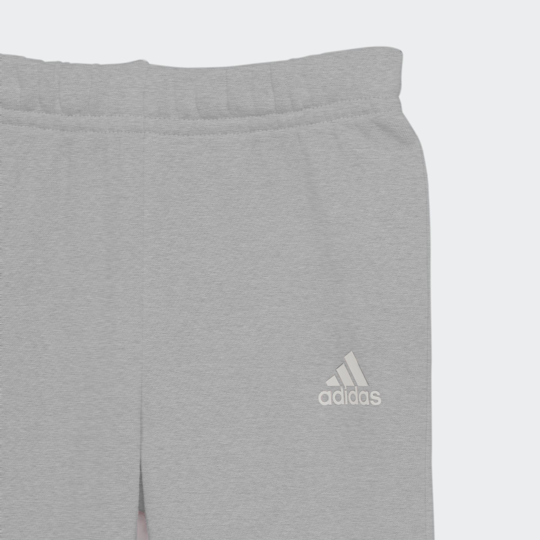 adidas Essentials Sweatshirt and Pants