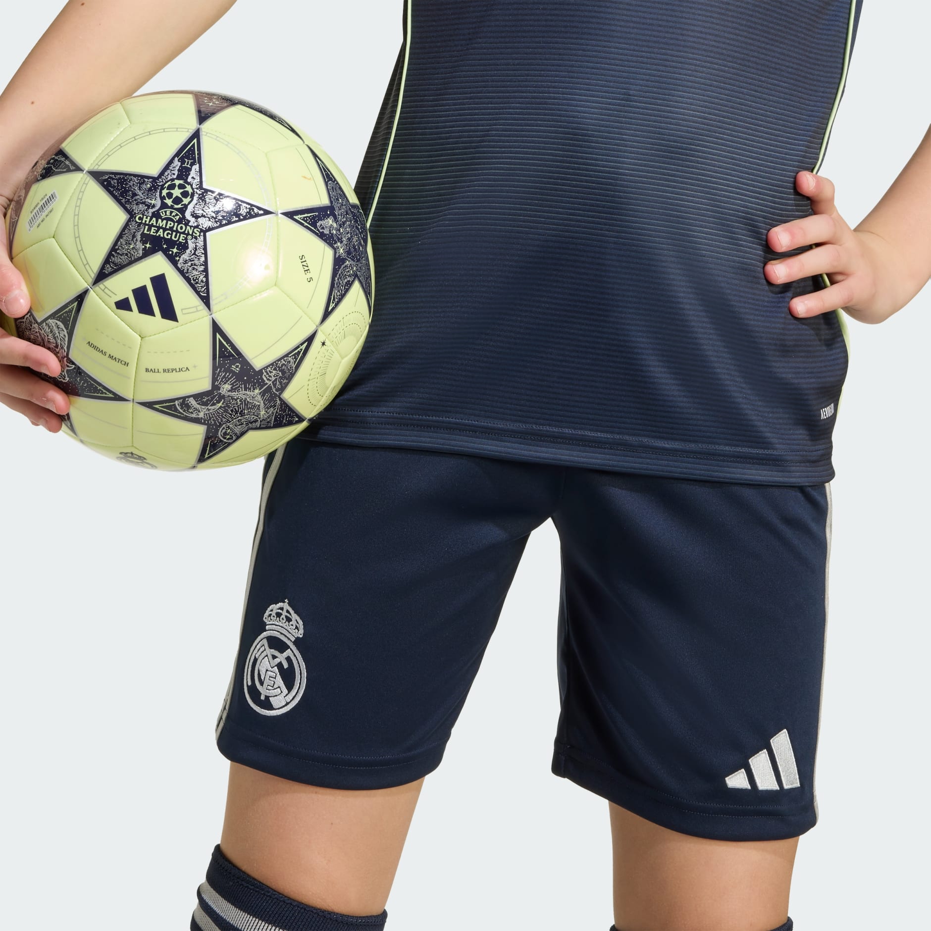 شورت للأطفال Real Madrid 25/26 Away