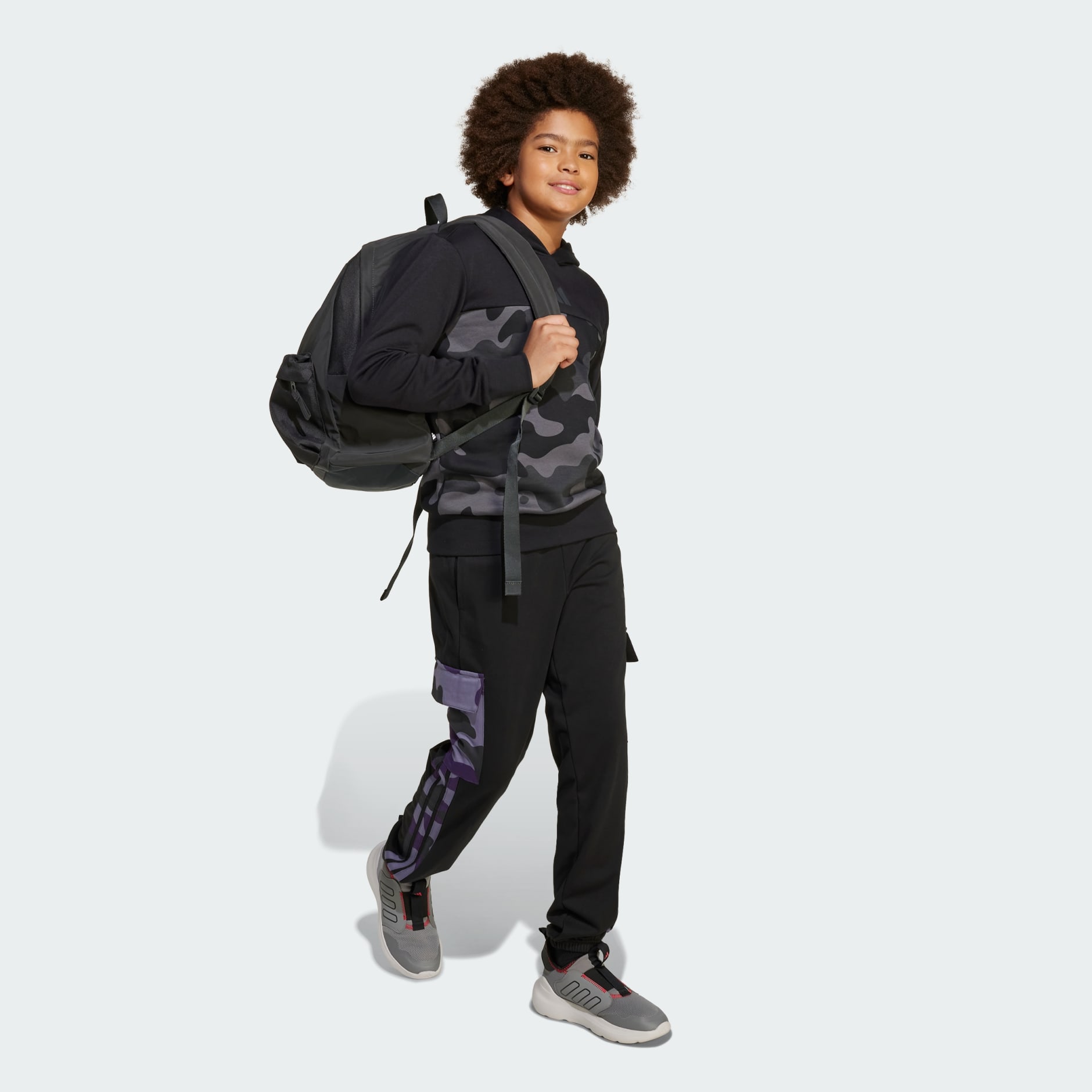 Hanorac Essentials din fleece, cu glugă și imprimeu camuflaj, pentru copii