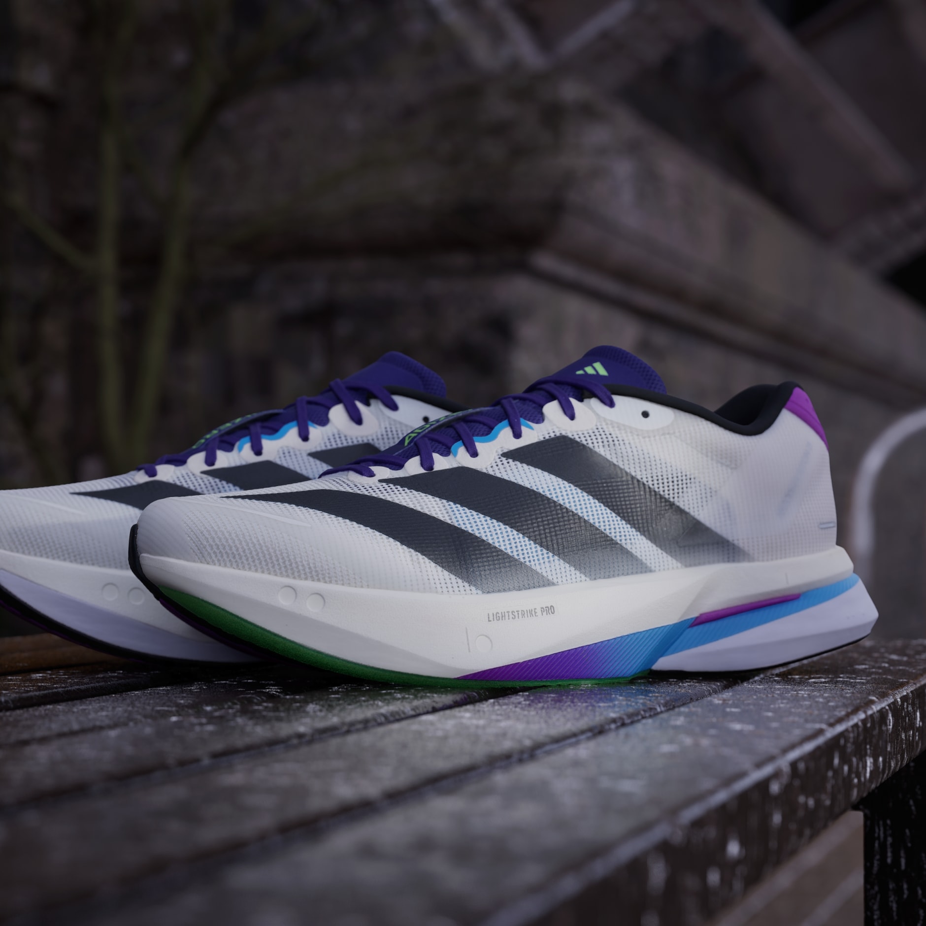 ADIZERO BOSTON 13 M ホワイト/ブラック/レッド adidas ADIZERO BOSTON 13（Men's）フットウェアホワイト/コア