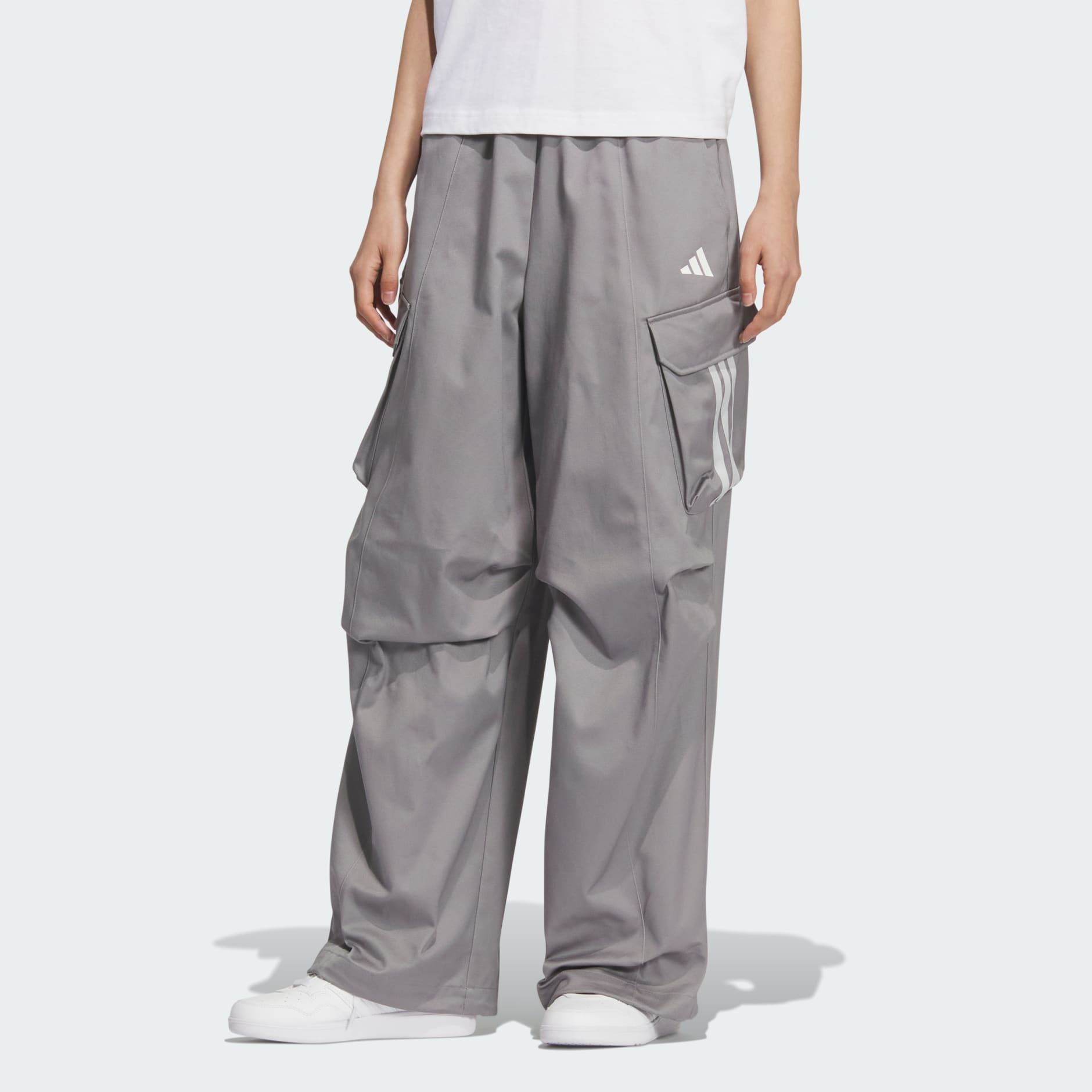 VALUE RANGE WOVEN PARACHUTE PANT