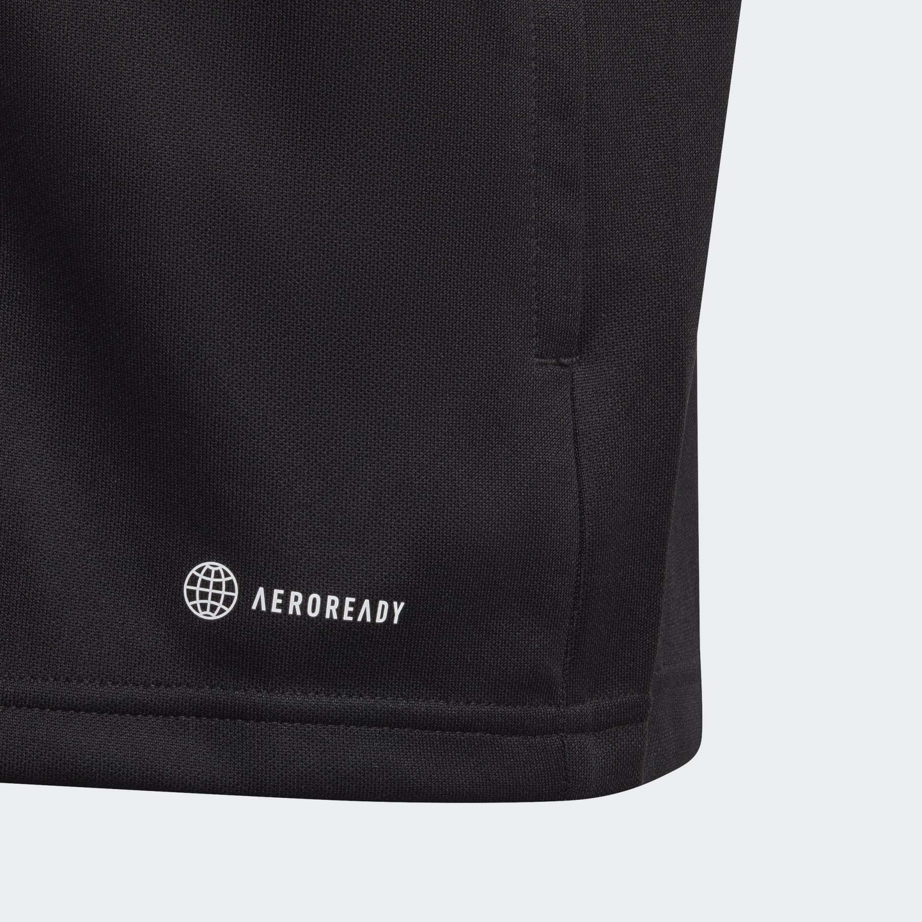 Tiro Essentials Jacket