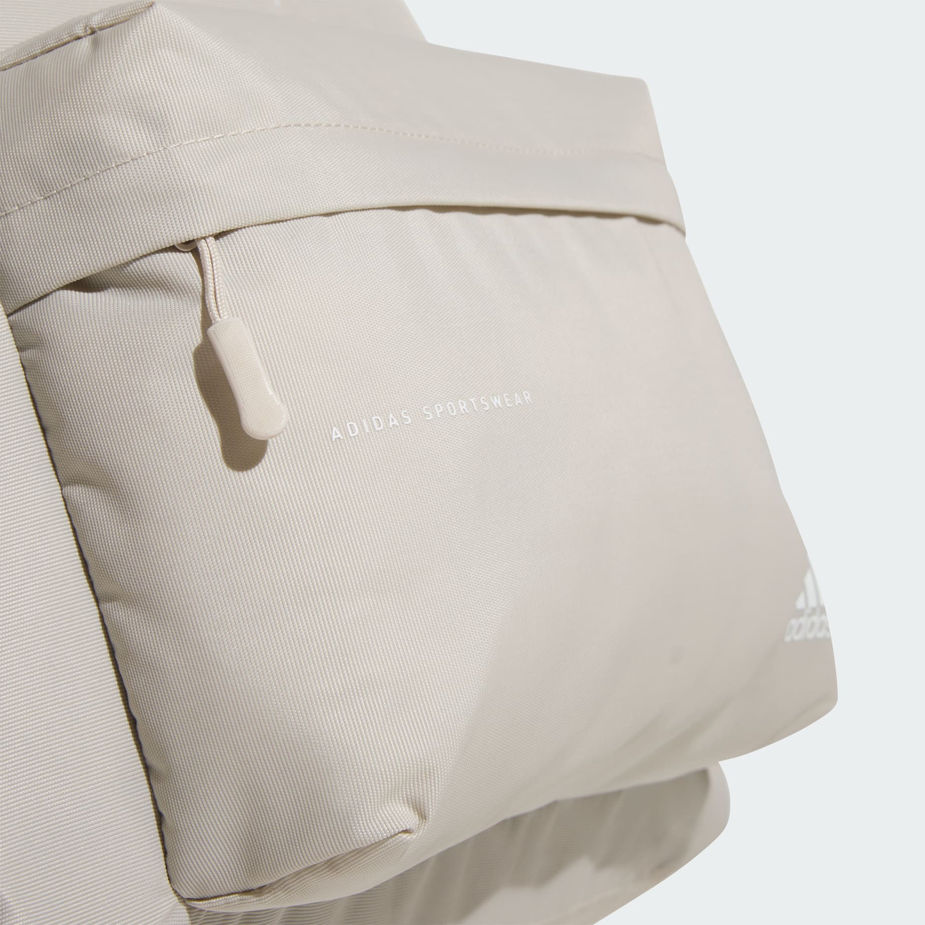 حقيبة ظهر Must Haves