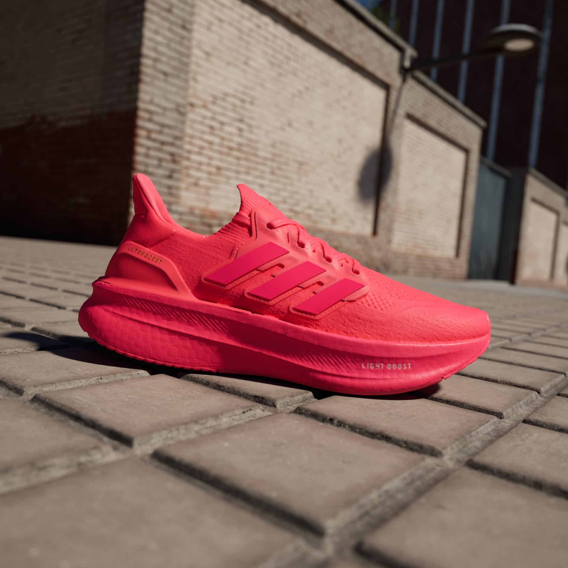adidas ULTRABOOST レッドシューズ(28cm) adidas ULTRABOOST レッドシューズ(28cm) Amazon.com | adidas