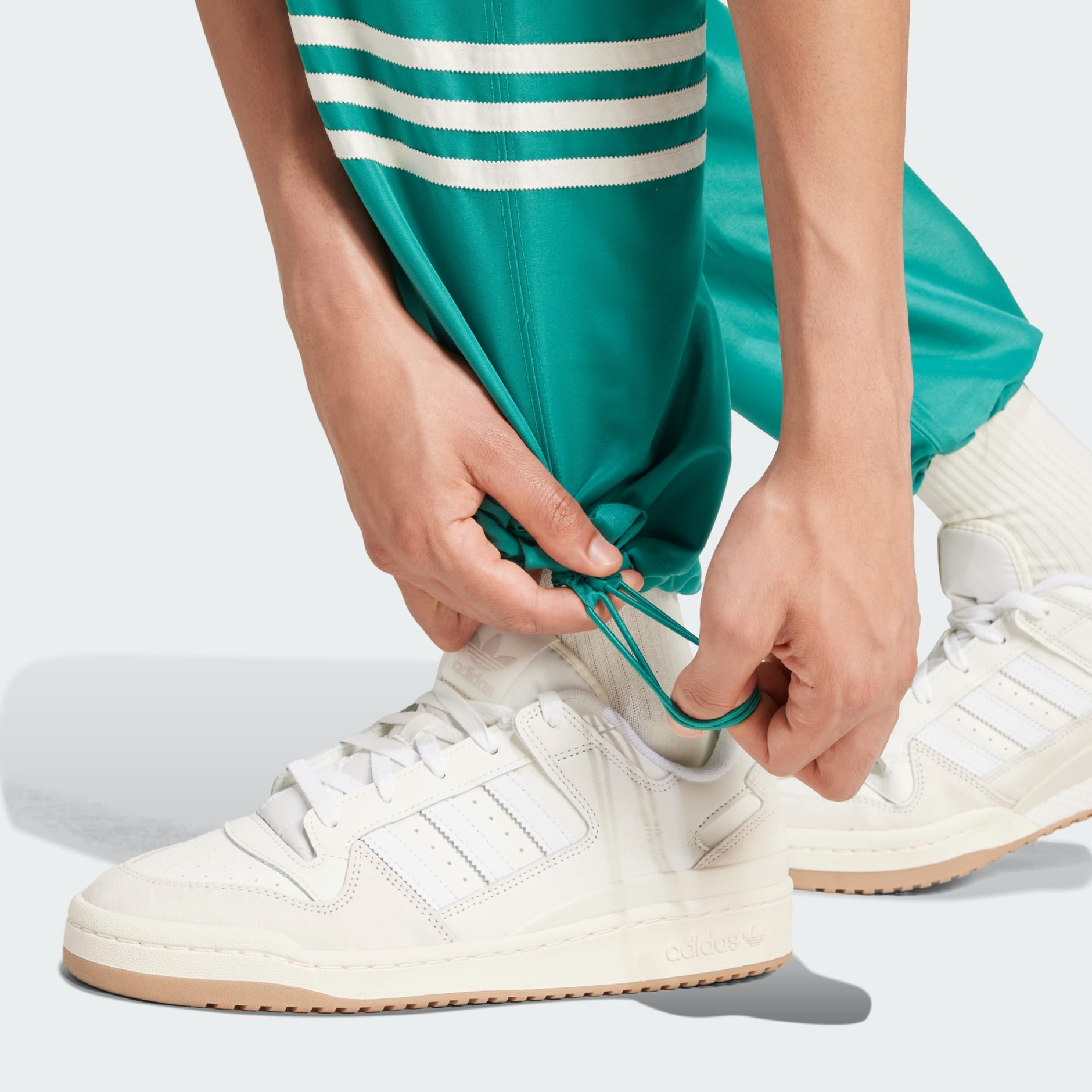 Hlače Neuclassics Woven