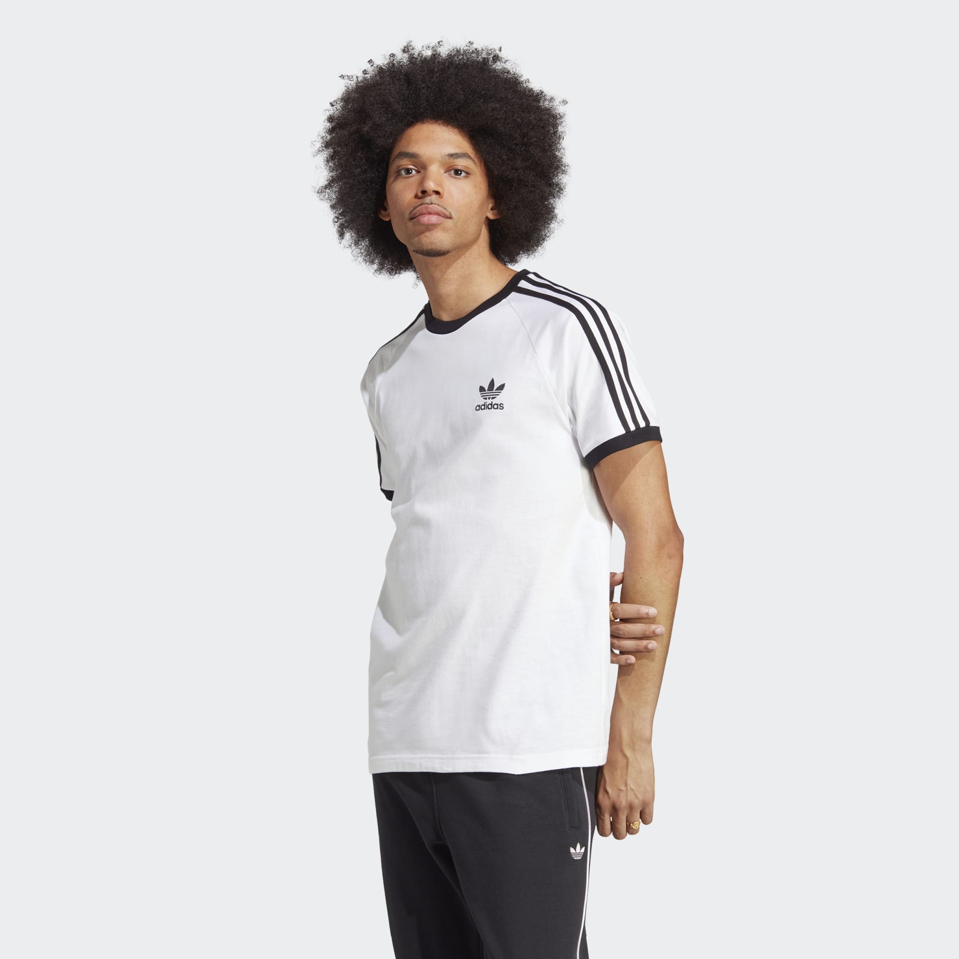 | Men\'s White Classics - Tee 3-Stripes Oman adidas - Clothing Adicolor