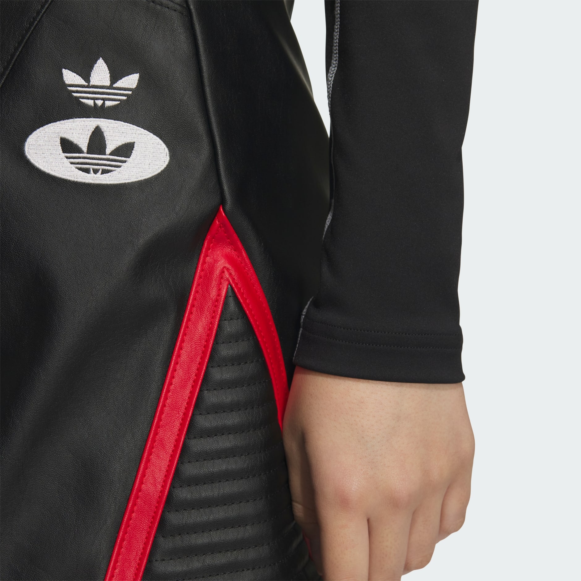 Racing V-Day Pleather Skirt