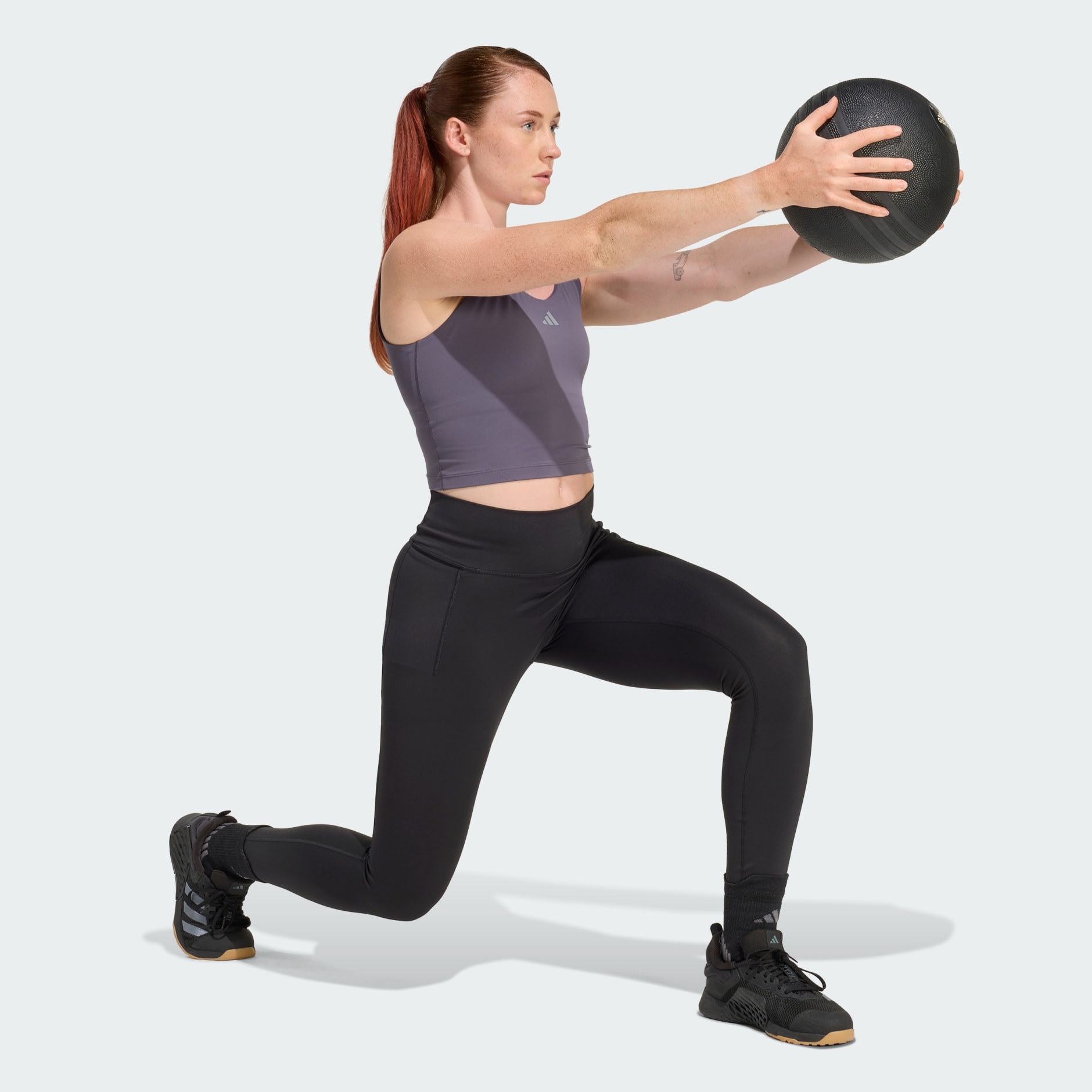 גופיית תמיכה קלה 3 STRIPES STUDIO ALL ME