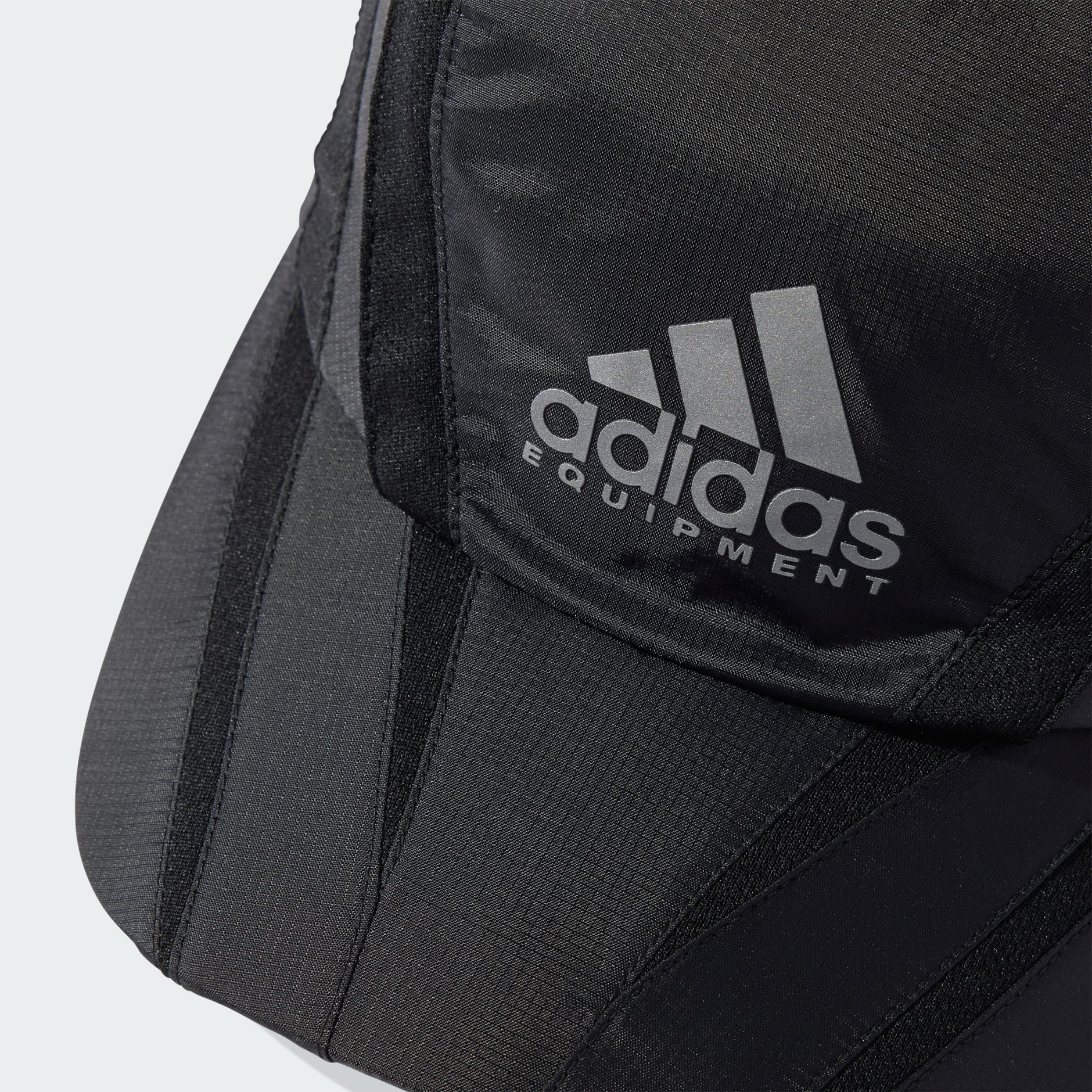 ȘAPCĂ DE ALERGARE EQUIPMENT