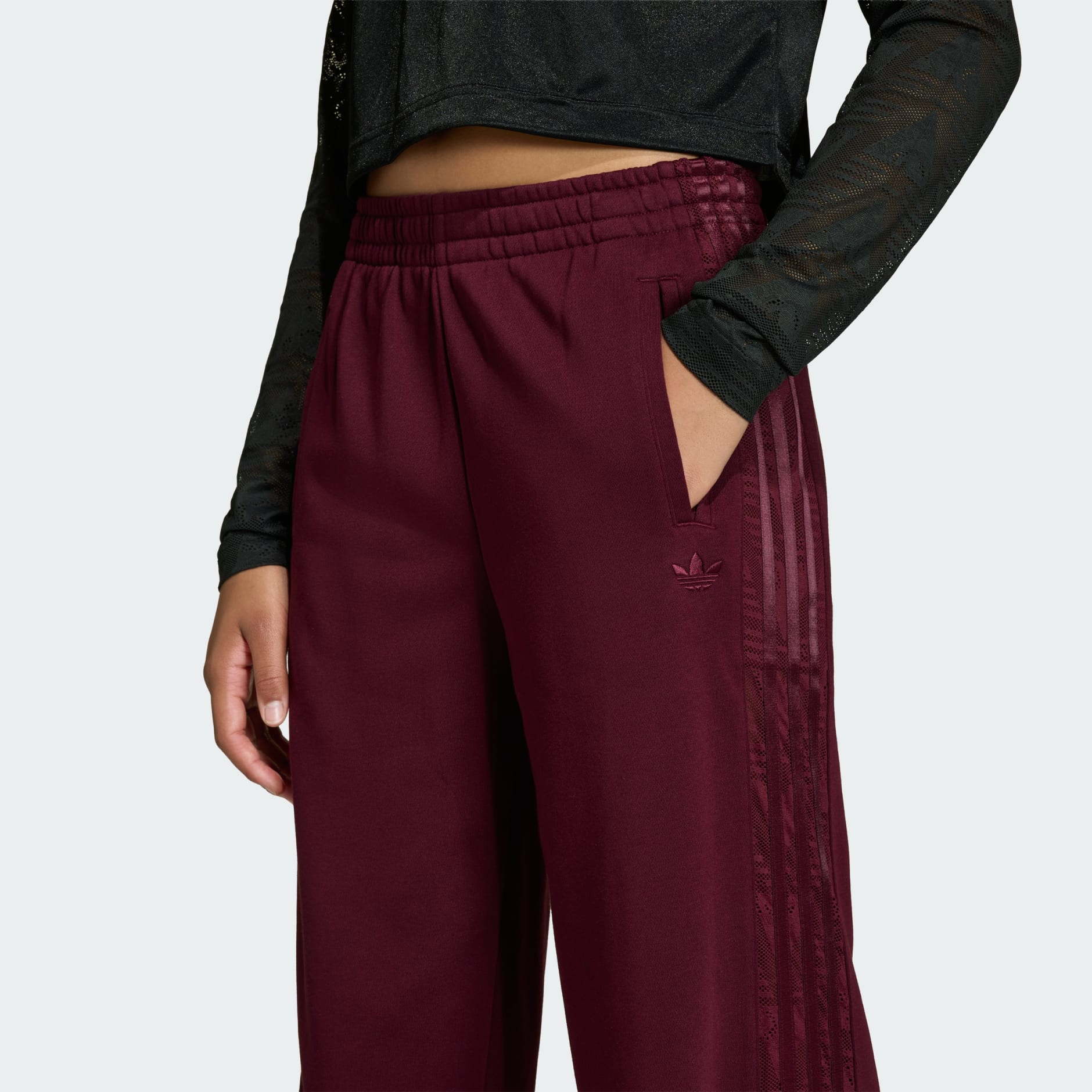 HLAČE &Scaron;IROKOG KROJA LACE