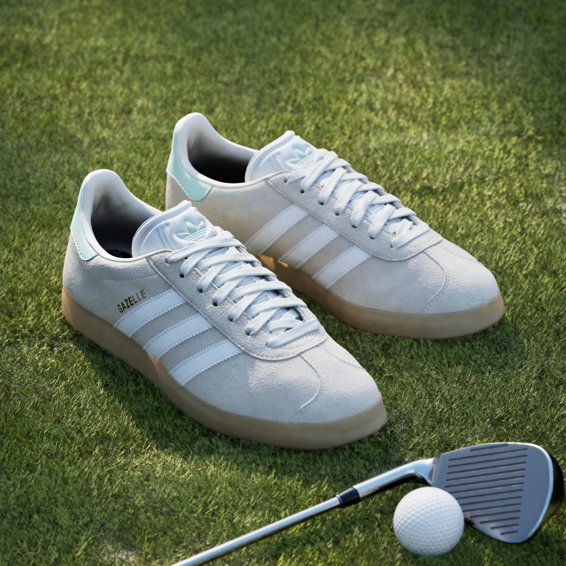 Gazelle Spikeless Golf Shoes