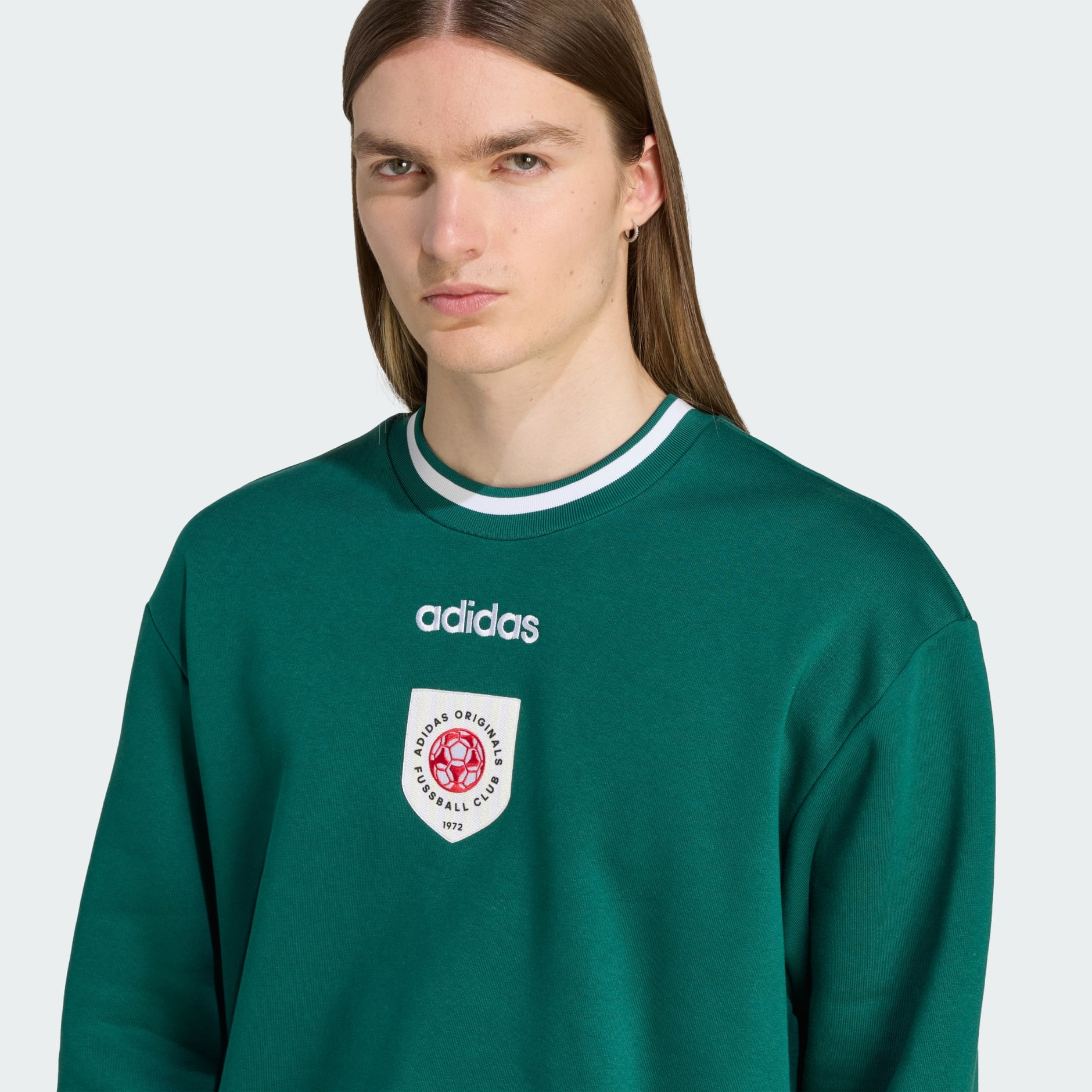 Badge Crewneck Sweatshirt