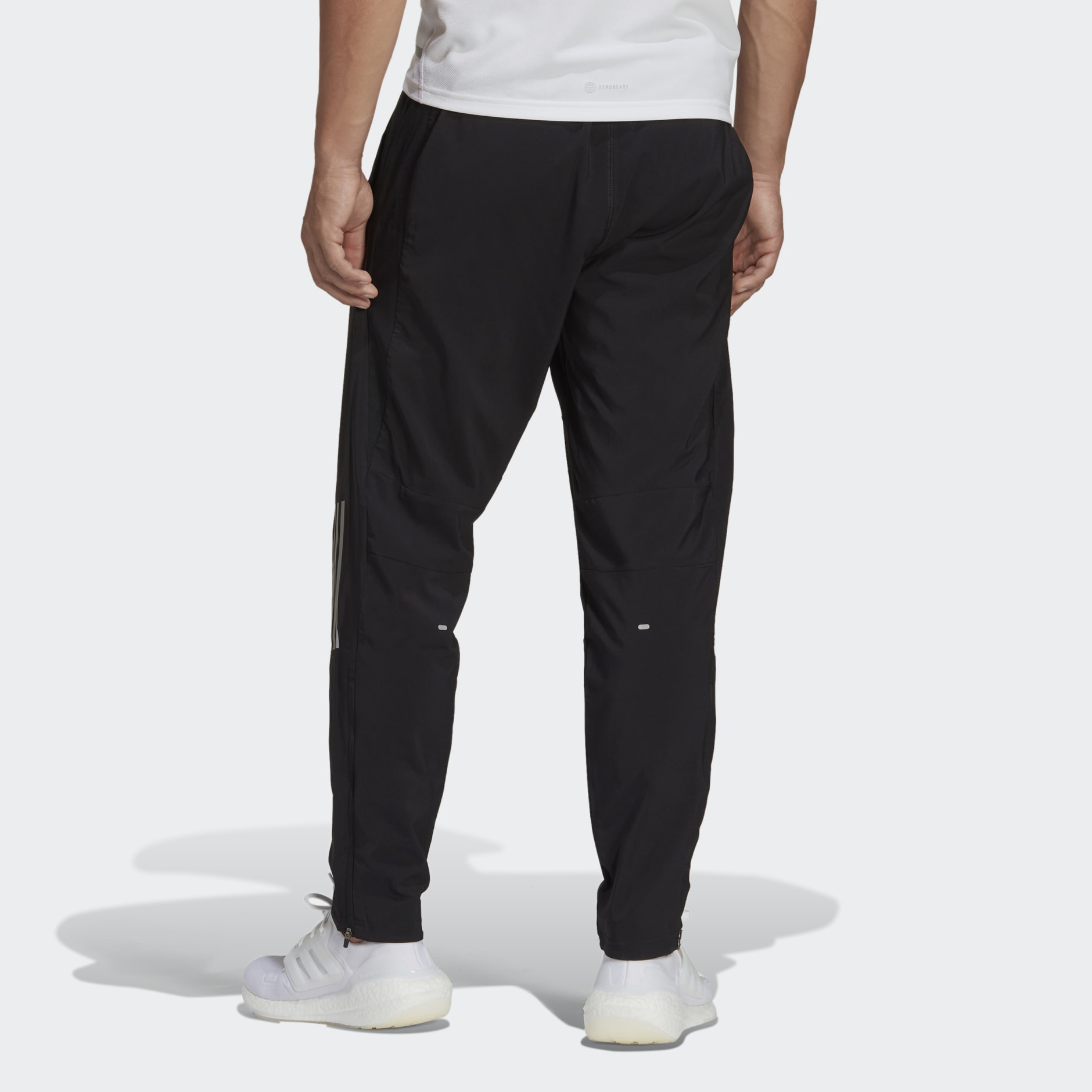 Rose kleur Seizoen kroeg adidas Own the Run Woven Astro Pants - Black | adidas KW