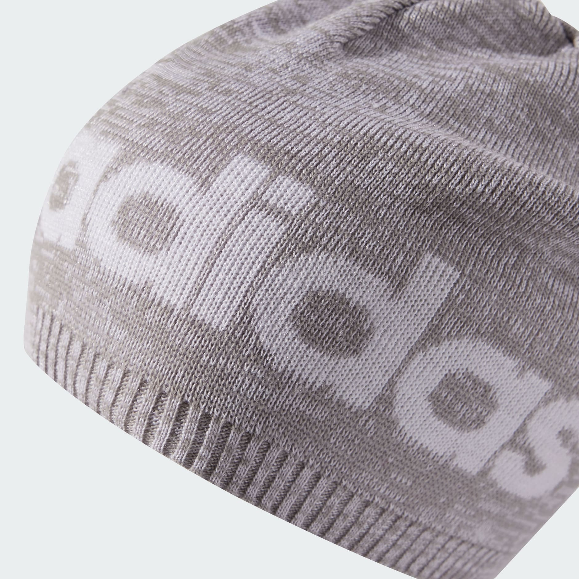 Căciulă ușoară pentru toată ziua