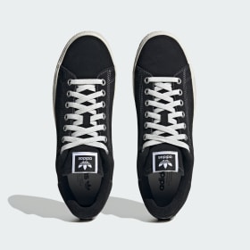 Full black store stan smith