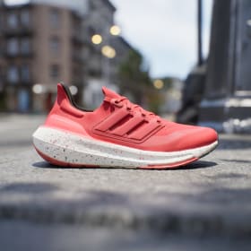 Red sale jogging shoes