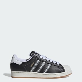 รองเท้า adidas Superstar Korn