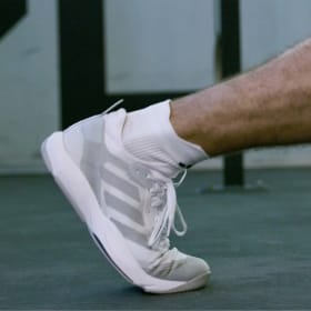 White adidas hot sale workout shoes