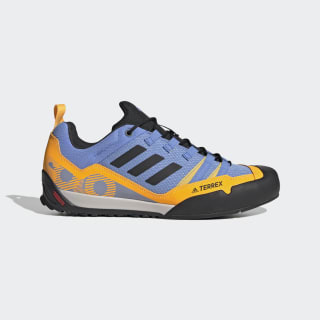 Kód farby: Blue Fusion / Core Black / Solar Gold