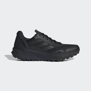 Farbe: Core Black / Core Black / Grey Six