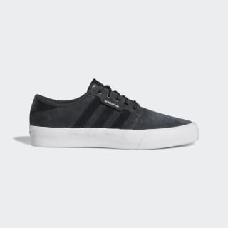 Farbe: Carbon / Core Black / Cloud White