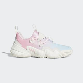 trae young tennis shoes
