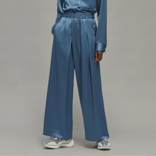 Product color: Altered Blue