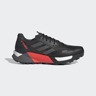 Kód farby: Core Black / Grey Five / Solar Red