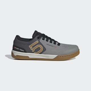 Χρώμα προϊόντος: Grey Three / Bronze Strata / Core Black