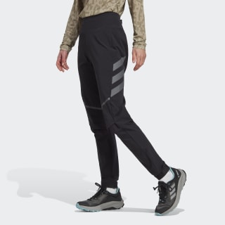 Product color: Black / Grey Five