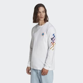 Color: White