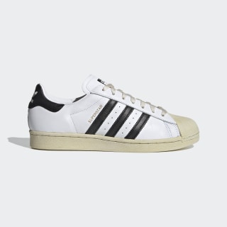 black and white adidas superstar 2
